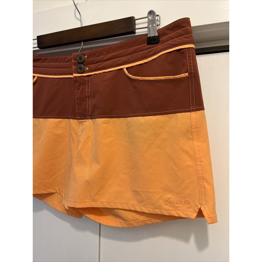 Patagonia Women's Sz 12 UNLINED Wavefarer Board Shorts SURF/SWIM/HIKE Colorblock - Picture 2 of 6